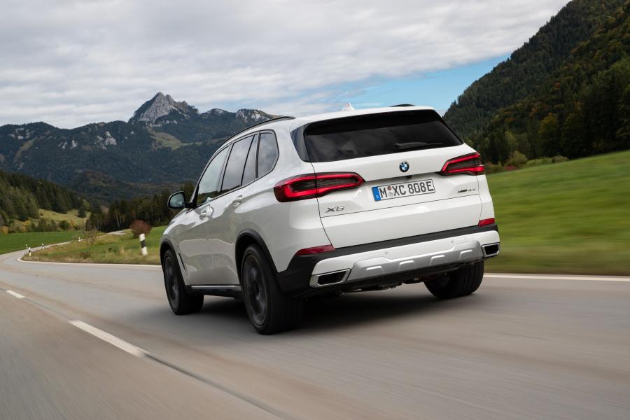  BMW X5 xDrive45e iPerformance (G05) 2019 года  (WW) (фото 5 из 102)